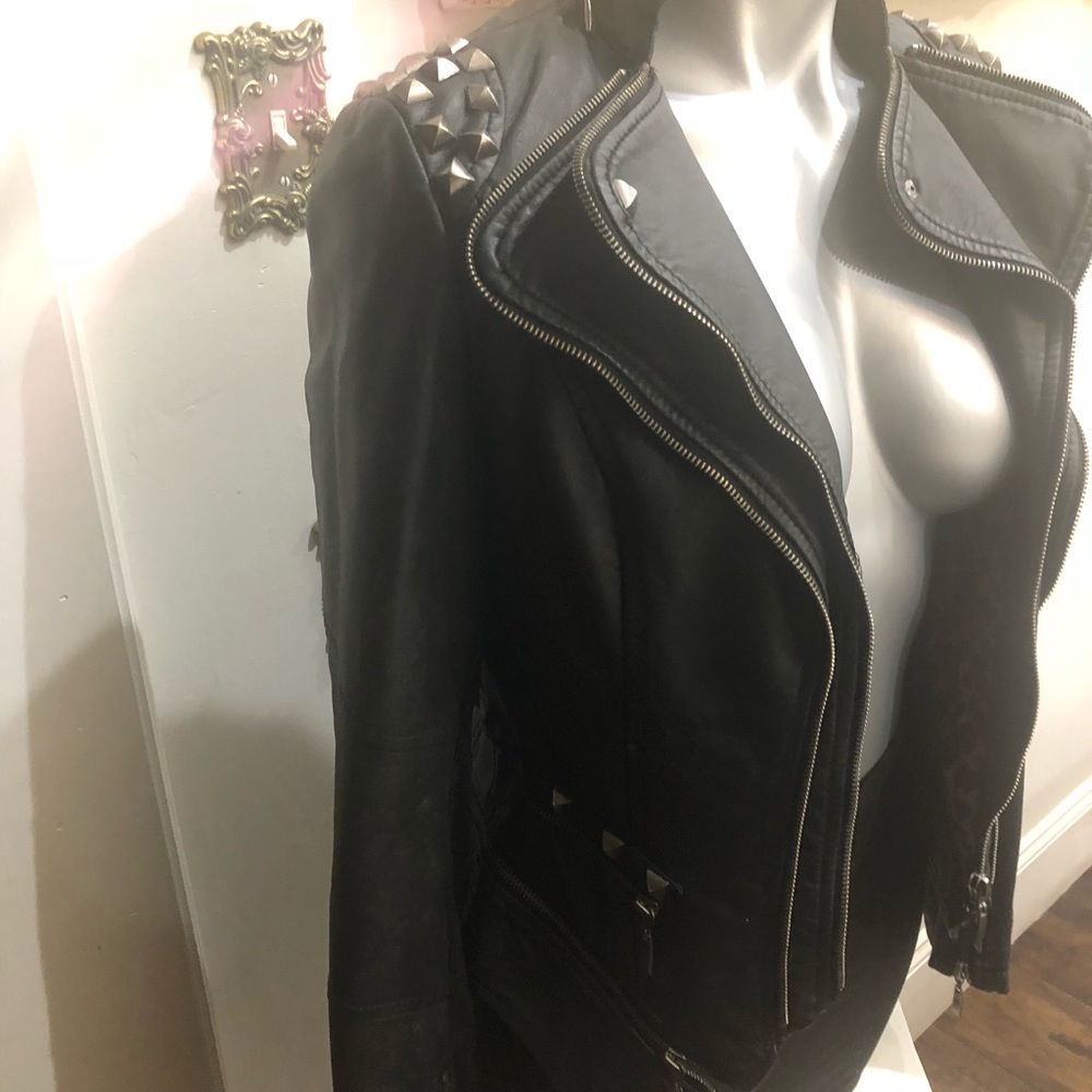 Motorcycle jacket - Picture 3 of 4